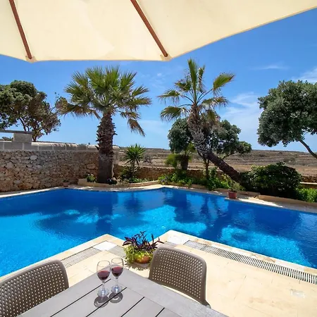 Bebbuxa בית נופש