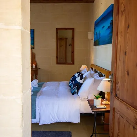 Bebbuxa בית נופש *