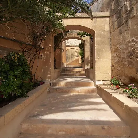 Bebbuxa Għarb