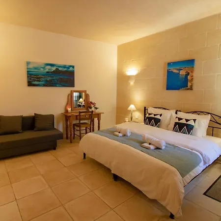 Bebbuxa בית נופש *